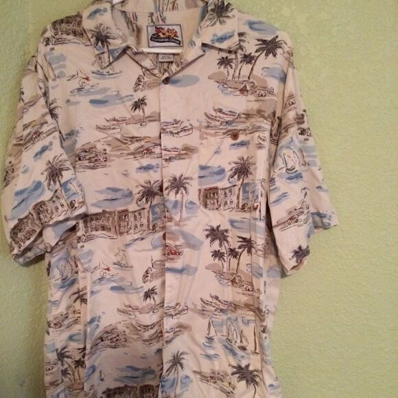 - Paradise Coves Men’s button down 100% silk… - Picture 1 of 3